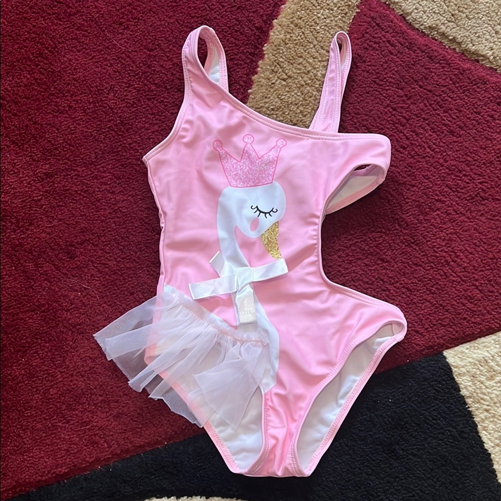 SHEIN Pink Kids Swim One Piece with Swan Design 4-5 years old Girls